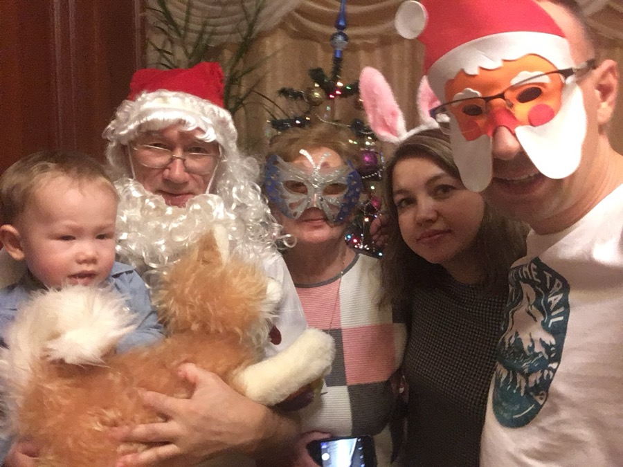 Декабрь 2018 · Новый год с семьёй