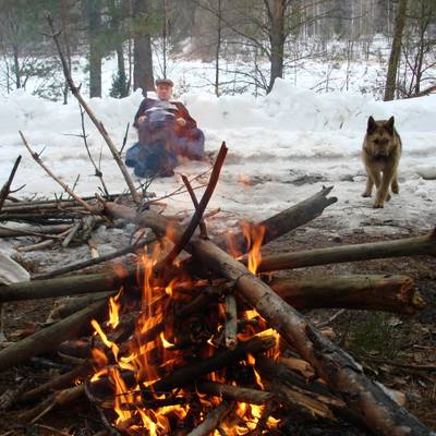 2006 · Празднует день рождения у костра, Марий Эл
